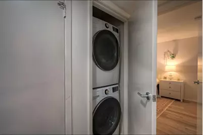 7138 N Holiday Drive, Galveston, TX 77550 - Photo 11