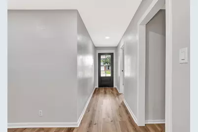 704 Teabury Avenue, Pasadena, TX 77503 - Photo 5