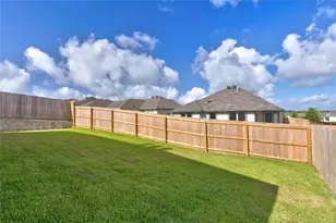 1453 Lk Rdg Dr, Brenham, TX 77833 - Photo 43
