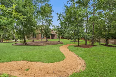 10 Coronet Ridge Court, The Woodlands, TX 77375 - Photo 41