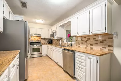 116 Whiting Street, Galveston, TX 77550 - Photo 9