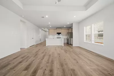 8202 Coral Drive, Texas City, TX 77591 - Photo 17