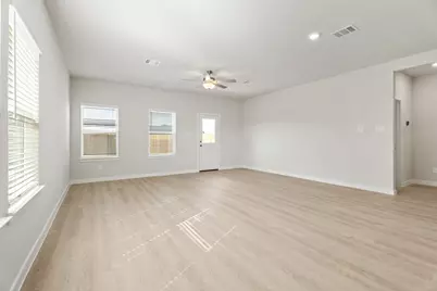 8202 Coral Drive, Texas City, TX 77591 - Photo 11
