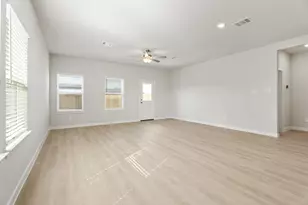 8202 Coral Dr, Texas City, TX 77591 - Photo 11