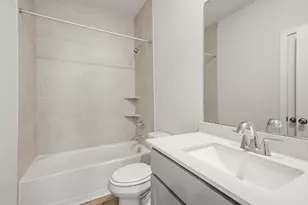 8202 Coral Dr, Texas City, TX 77591 - Photo 9