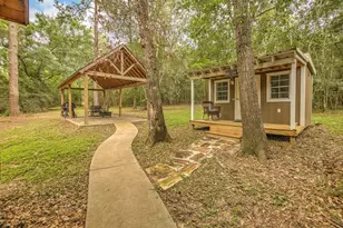 1881 NE Clayton St, Dayton, TX 77535 - Photo 41