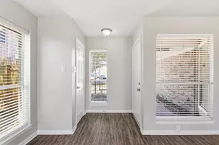 3643 Storm Creek Dr, Houston, TX 77088 - Photo 3