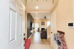 1602 Halpern St, Houston, TX 77009 - Photo 3