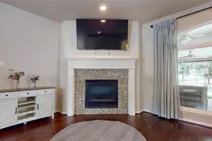 1323 Hillside Forest Dr, Sugar Land, TX 77479 - Photo 13