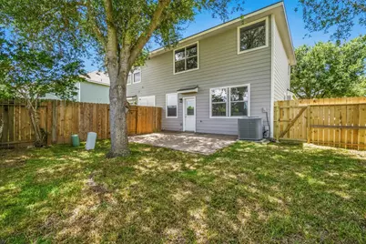 238 Drake Run Lane, Dickinson, TX 77539 - Photo 35