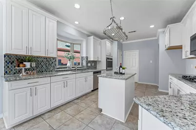 6414 Holly Canyon Court, Katy, TX 77450 - Photo 9