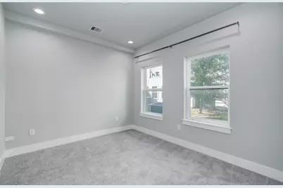 2116 Naomi Street #B, Houston, TX 77054 - Photo 9