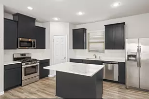 13126 Dancing Reed Dr, Texas City, TX 77568 - Photo 9