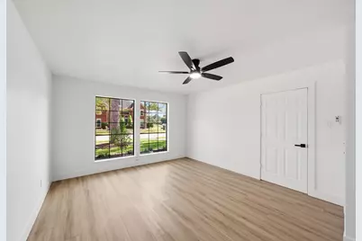 2304 Eagles Way, Pearland, TX 77581 - Photo 25