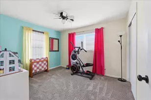 1833 W Decker Ave, Orange, NH 77632 - Photo 13