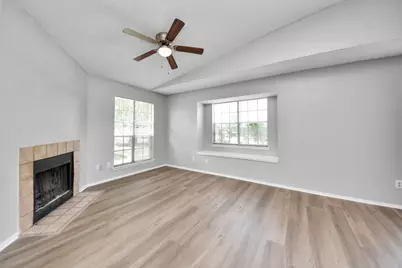 5526 Farley Unit A Drive #A, Houston, TX 77032 - Photo 13