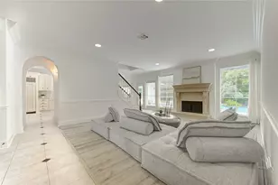 13607 Starlight Harbour Ct, Houston, TX 77077 - Photo 9