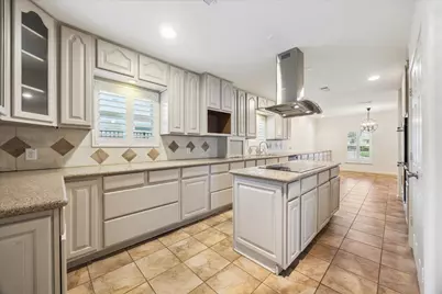 6215 Cheena Drive, Houston, TX 77096 - Photo 11