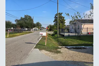 14548 Gainesville Street, Houston, TX 77015 - Photo 25