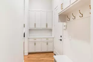 4024 Chatham Ln, Houston, TX 77027 - Photo 21