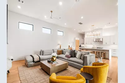 4024 Chatham Lane, Houston, TX 77027 - Photo 13