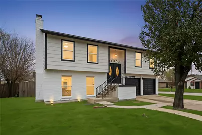 11302 White Gate Lane, Houston, TX 77067 - Photo 3