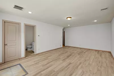 7903 Bachwood Drive, Houston, TX 77040 - Photo 9
