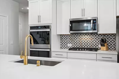 4026 Delta Rose Street, Houston, TX 77018 - Photo 15