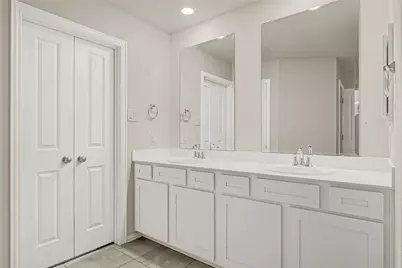 5104 Chapel Heights Dr Drive, Houston, TX 77018 - Photo 17