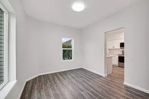 8310 Wild Rose St, Houston, TX 77083 - Photo 25