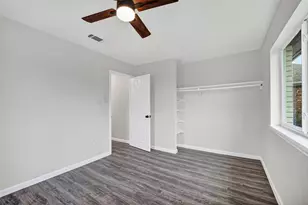 8310 Wild Rose St, Houston, TX 77083 - Photo 3