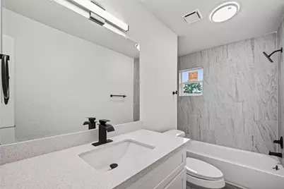 8310 Wild Rose Street #19C, Houston, TX 77083 - Photo 7