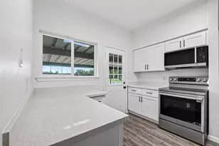8310 Wild Rose St, Houston, TX 77083 - Photo 21