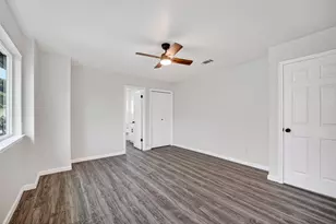 8310 Wild Rose St, Houston, TX 77083 - Photo 13