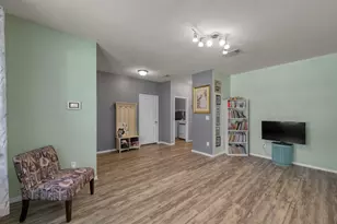 2159 Lost Timbers Dr, Conroe, TX 77304 - Photo 9