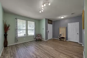 2159 Lost Timbers Dr, Conroe, TX 77304 - Photo 7