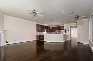 737 W 20th St, Houston, TX 77008 - Photo 11