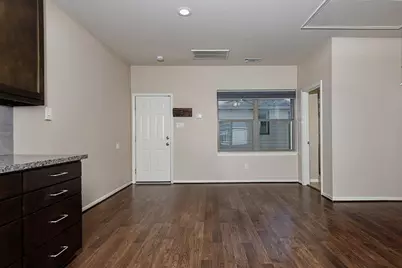 737 W 20th Street, Houston, TX 77008 - Photo 27
