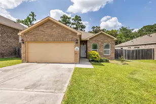 15031 Meadow Glen N, Conroe, TX 77306 - Photo 1