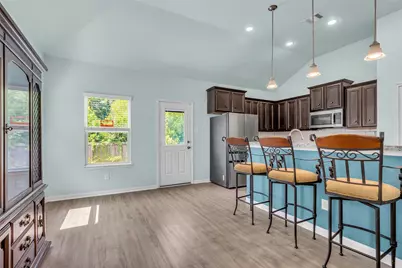 15031 Meadow Glen N, Conroe, TX 77306 - Photo 9