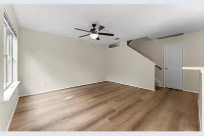 7 Verbena Bend Place, The Woodlands, TX 77382 - Photo 9