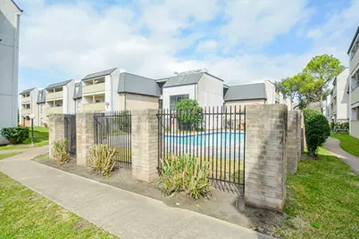 8519 Hearth Boulevard #26, Houston, TX 77054 - Photo 1