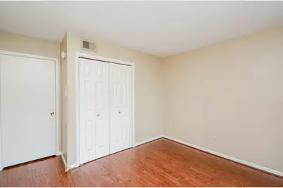 8519 Hearth Boulevard #26, Houston, TX 77054 - Photo 5
