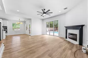 138 W Stockbridge Landing Cir, The Woodlands, TX 77382 - Photo 7