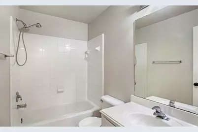 38 Blue Creek Place, The Woodlands, TX 77382 - Photo 15