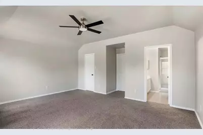 38 Blue Creek Place, The Woodlands, TX 77382 - Photo 9