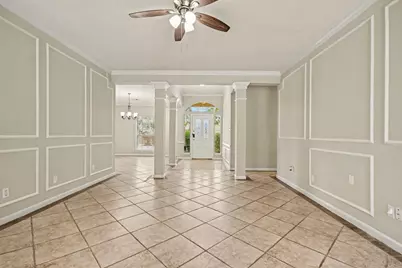 15814 Lake Lodge Drive, Houston, TX 77062 - Photo 11