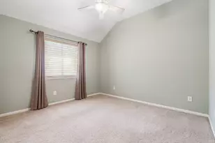 132 Fairway View Ln, Montgomery, TX 77356 - Photo 19