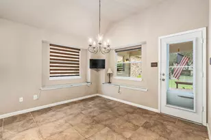 132 Fairway View Ln, Montgomery, TX 77356 - Photo 11