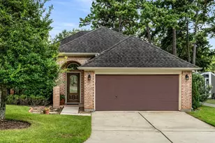132 Fairway View Ln, Montgomery, TX 77356 - Photo 1